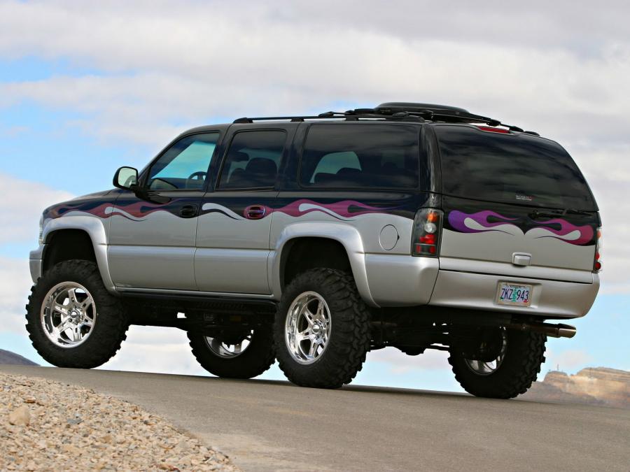  Chevrolet Suburban Partner 2003 года  (фото 2 из 2)